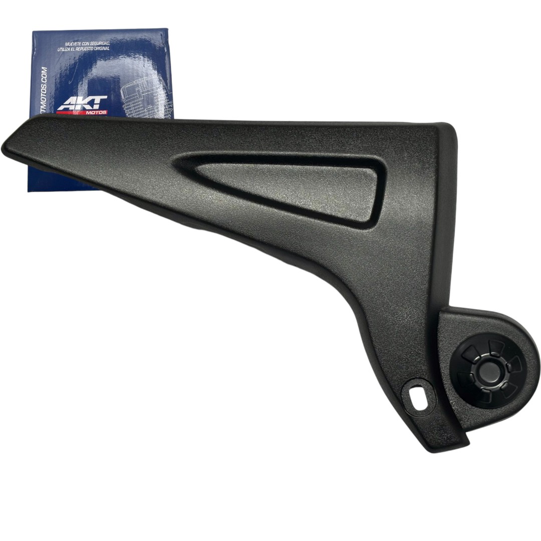 7701023387057 Cubierta Inf Derecha Chasis AKT 180TTR 180TTX 125:150 TTR