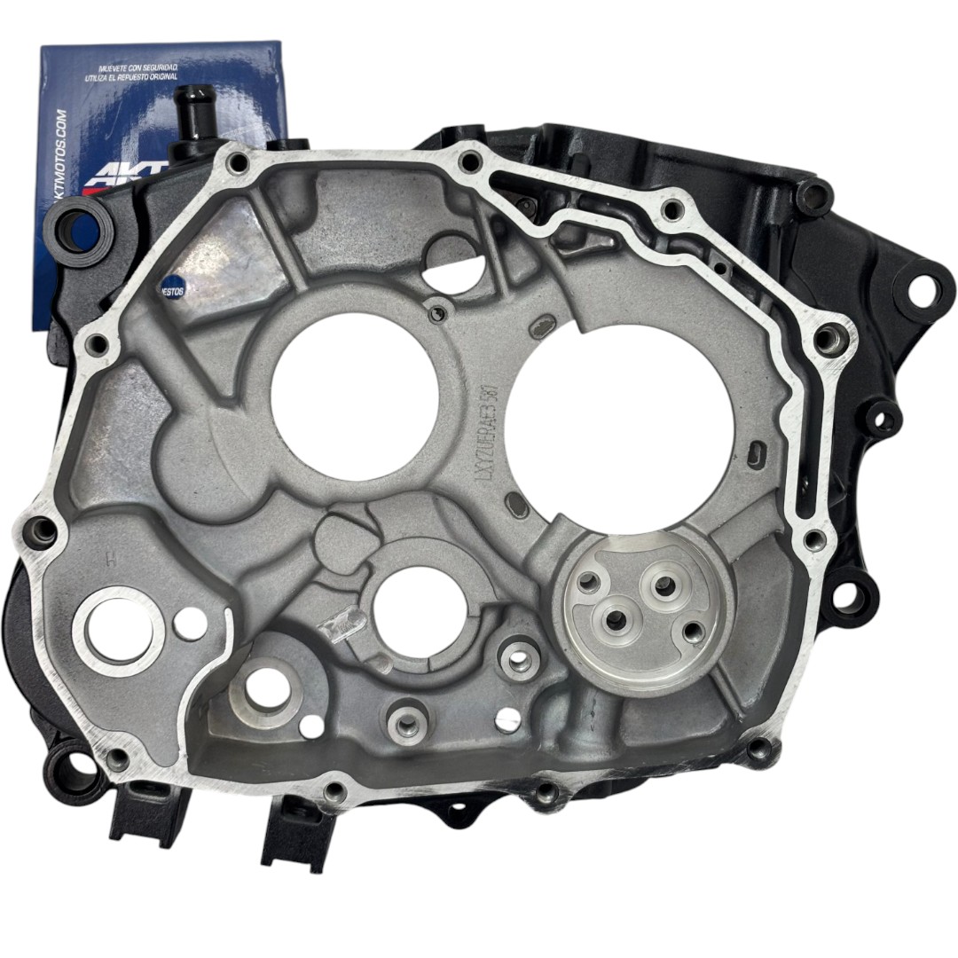7701023536370 Carcasa Central Derecha CGR AKT 125:150 NE 125:150 R3 125:150 TTR 125 NKDR SLR