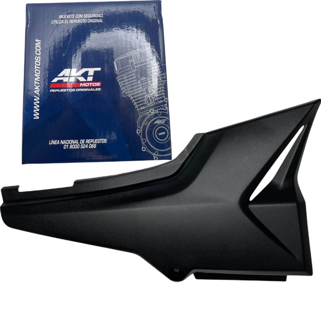 7705946698443 Tapa lateral Der DS200