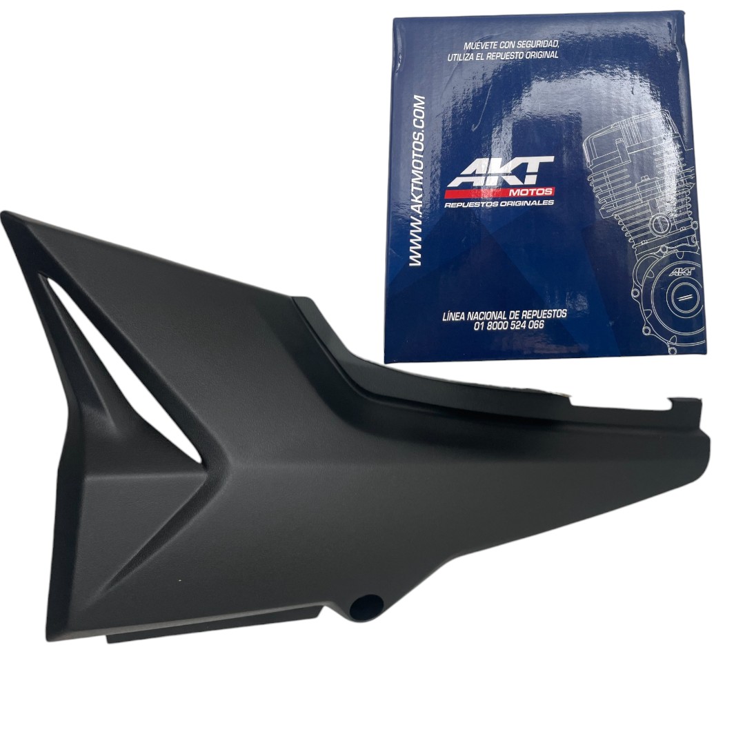 7705946698450 Tapa lateral Izq DS200